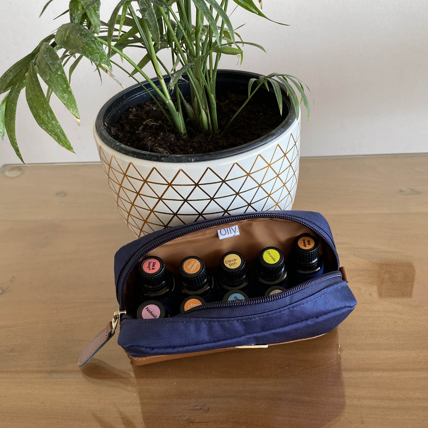Estuche Navy unisex para 10 frascos de aceites esenciales - Oily