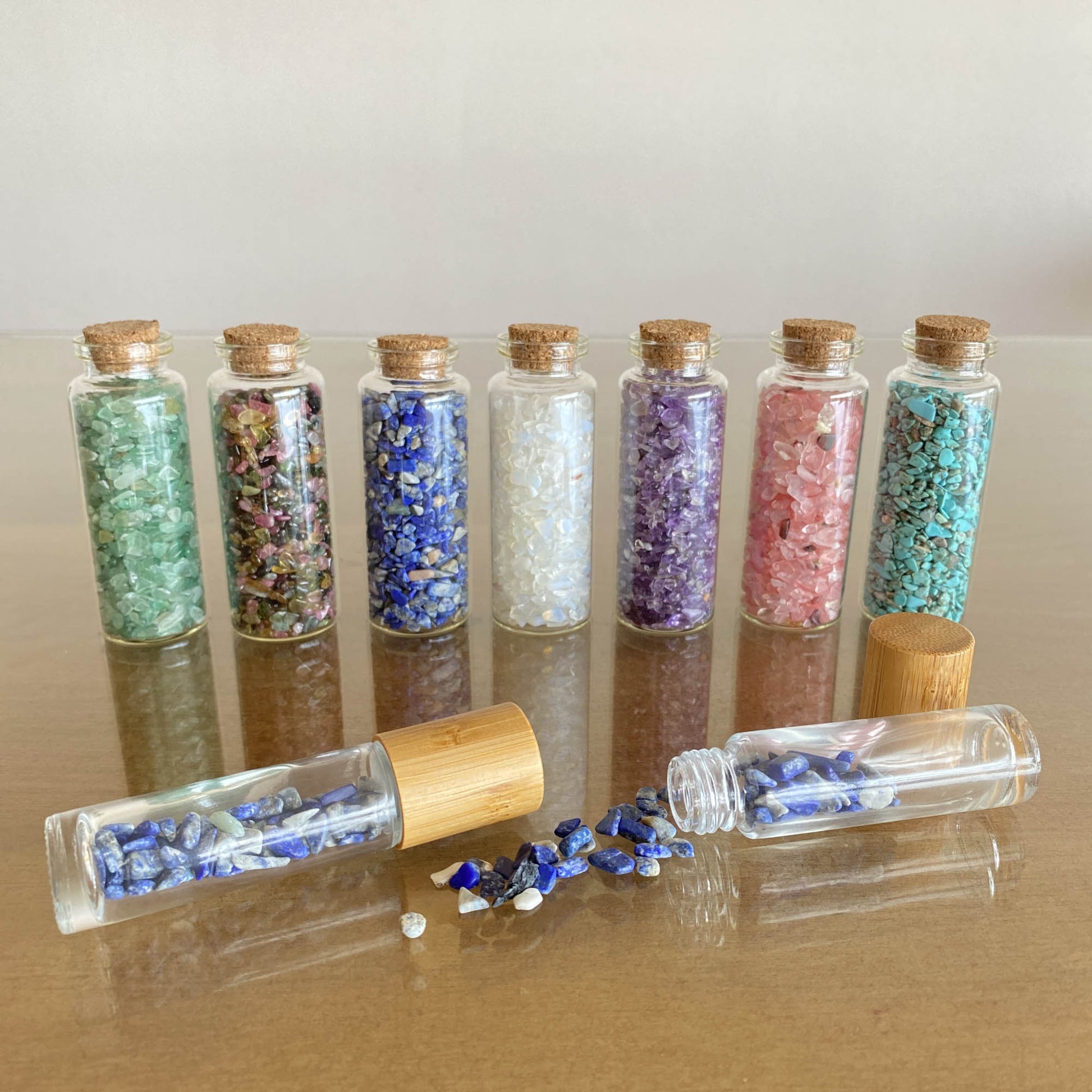 Frascos con chips de piedras naturales - Oily