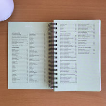 Cargar imagen en el visor de la galería, Libro Emociones Esenciales - tu guía para asimilar, soltar y vivir en libertad - Oily